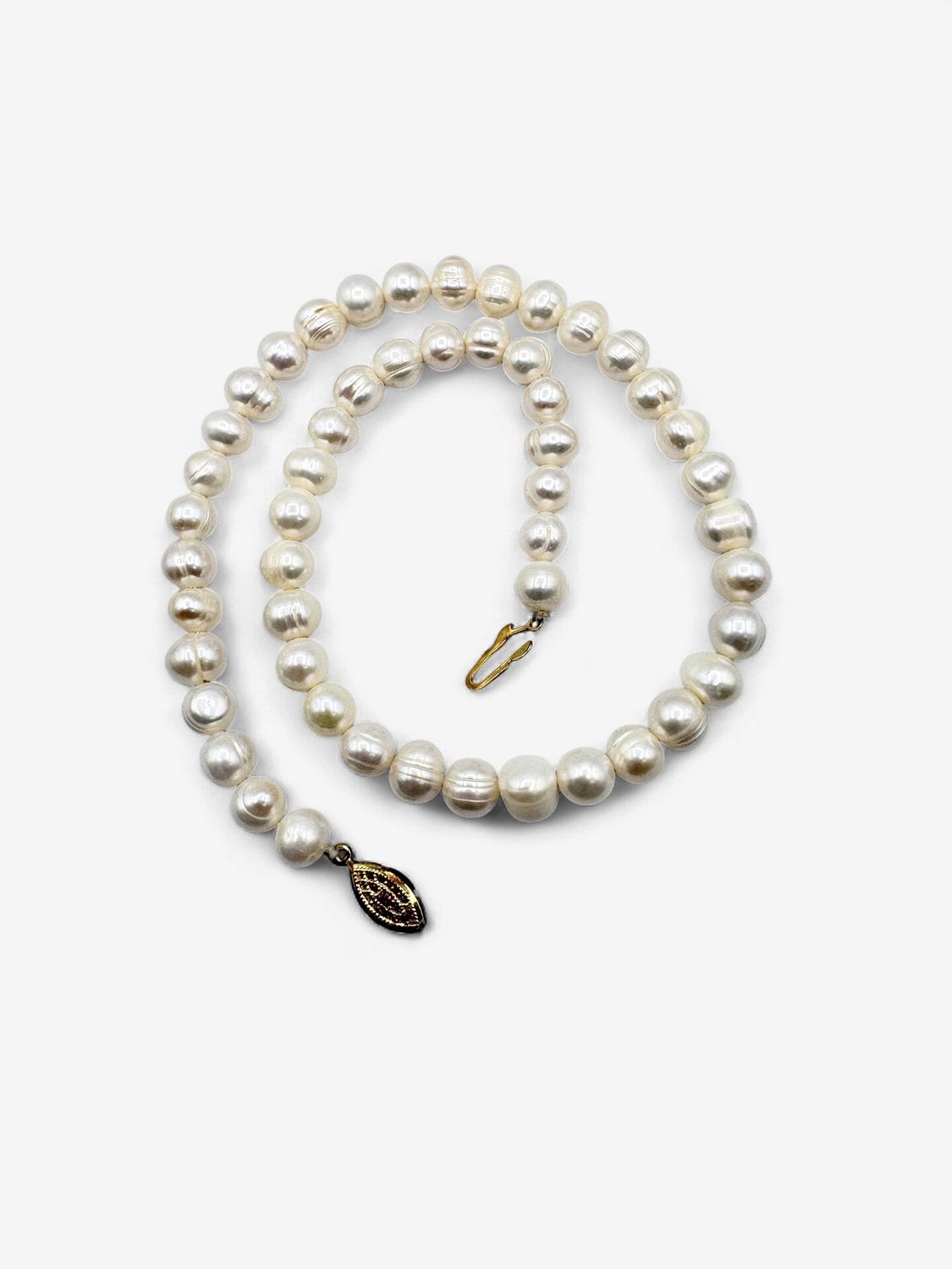 FRESH WATER PEARL NECKLACE 16"