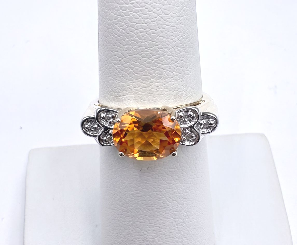 10KY EAST/WEST FIRE OPAL RING SIZE 6