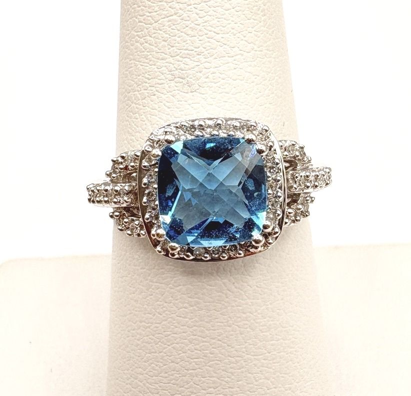 10KW SWISS BLUE TOPAZ &amp; DIAMOND RING SIZE 7