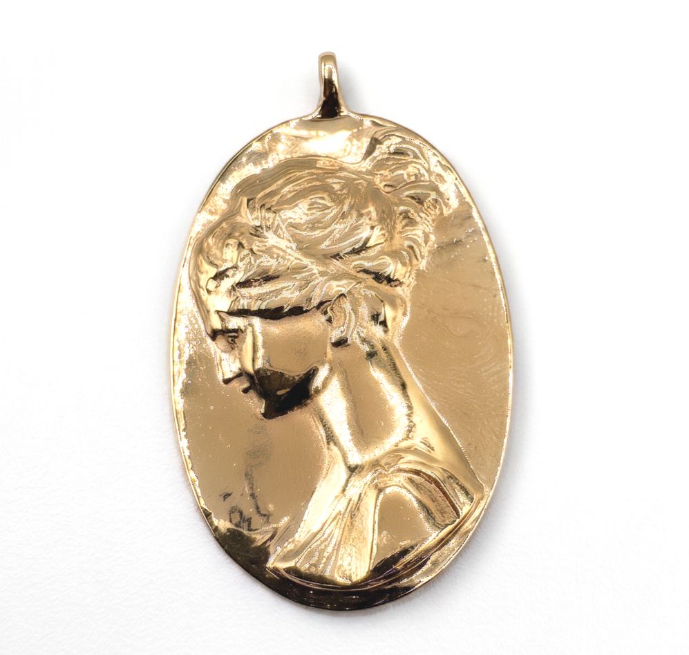 10KY CUSTOM MADE  SILHOUETTE CAMEO PENDANT (SOLID)
