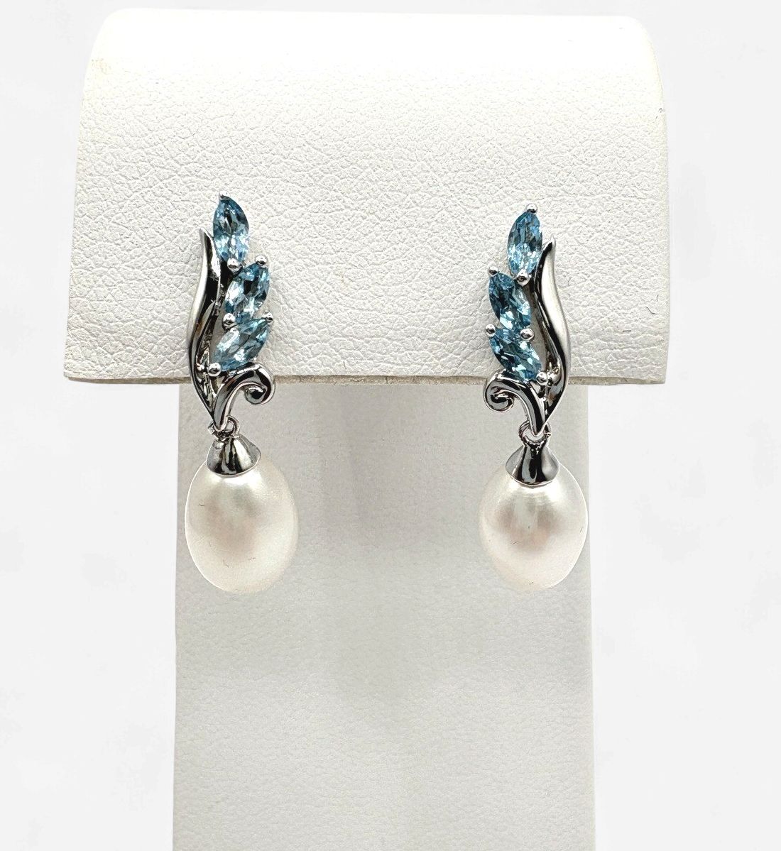 STERLING BLUE TOPAZ &amp; PEARL DANGLE EARRING