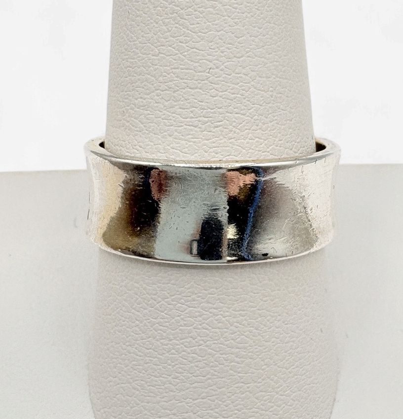 STERLING WIDE BAND RING "LOVE" INSCRIBED SIZE 10