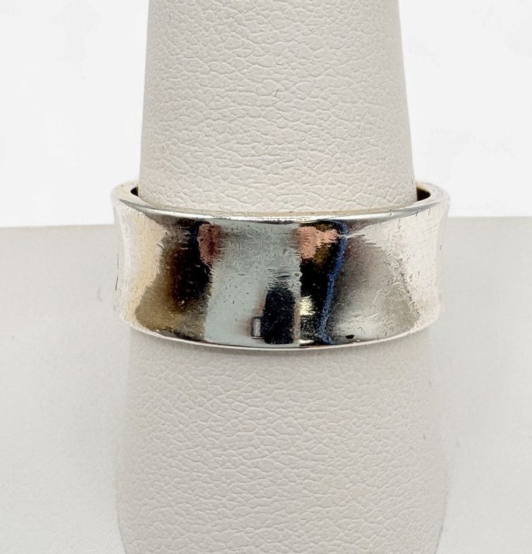 STERLING WIDE BAND RING "LOVE" INSCRIBED SIZE 10