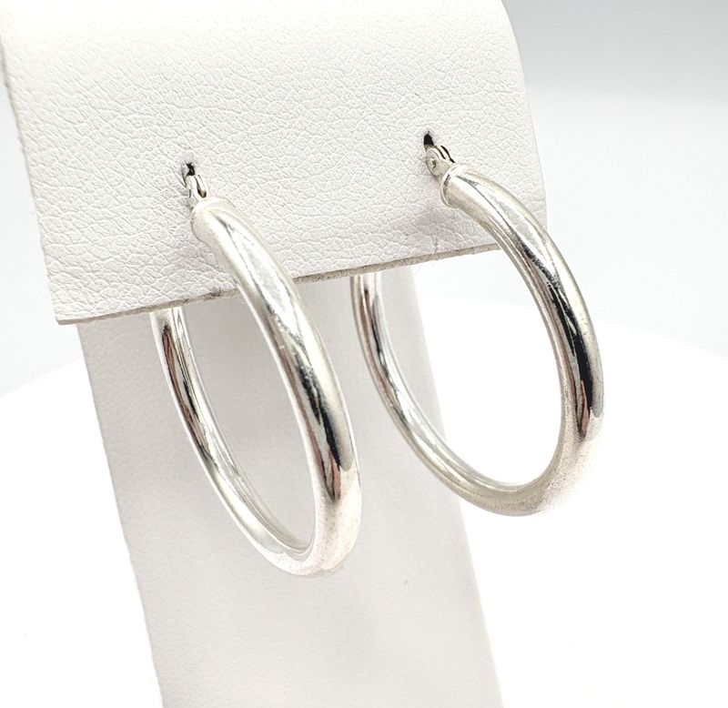 STERLING 3MM HOOP EARRING