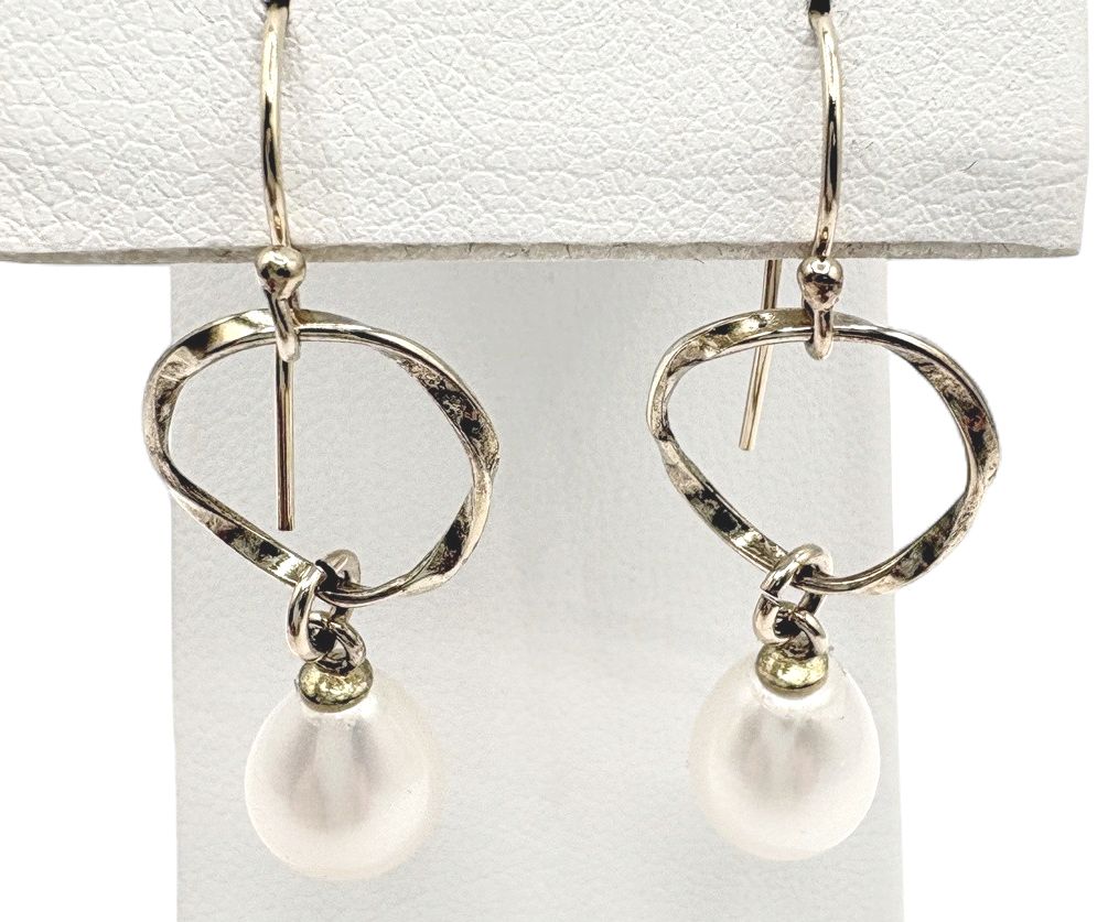 STERLING GOLD PLATED  PEARL DANGLE EARRING