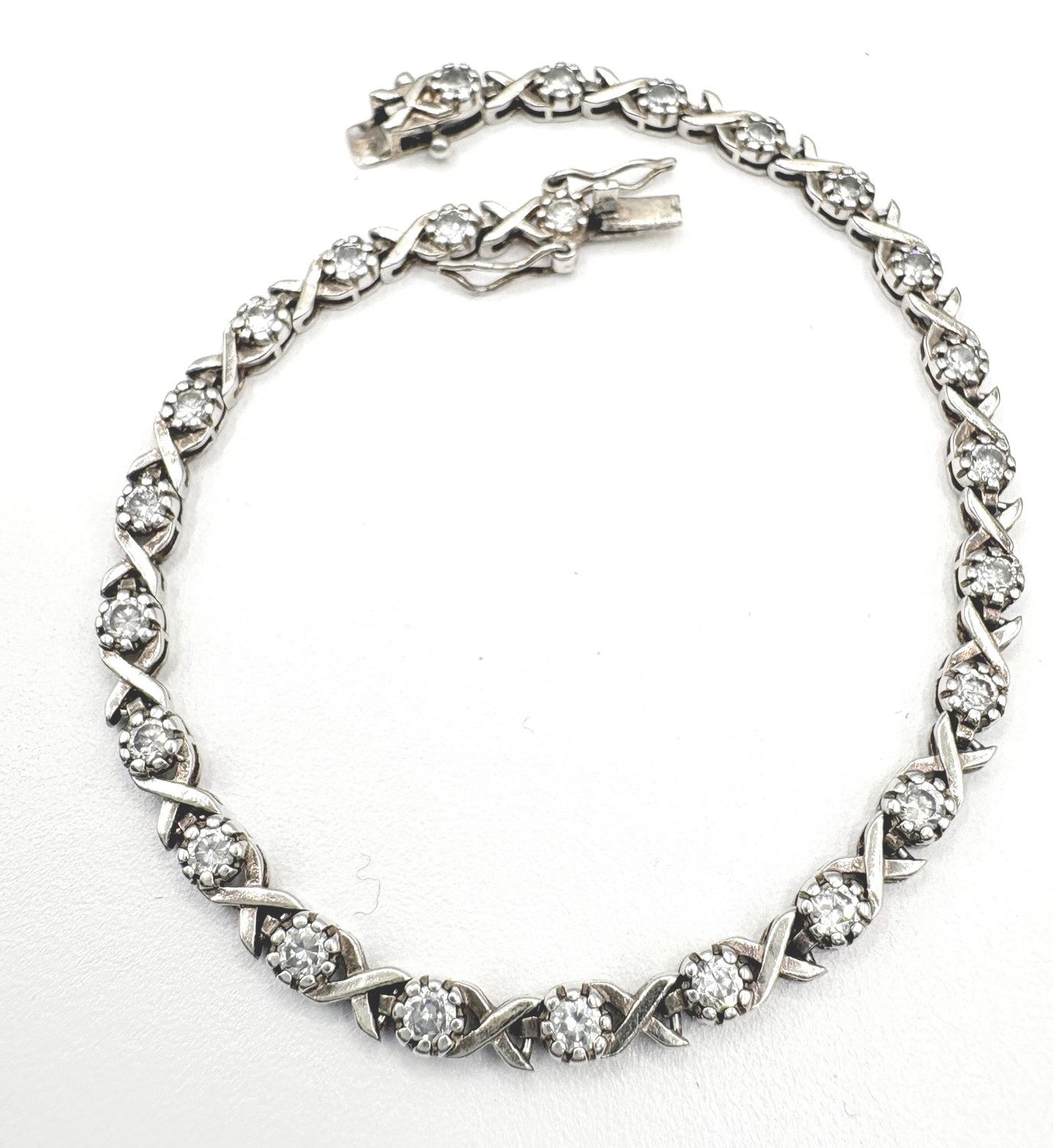 STERLING X&amp;O TENNIS BRACELET 8"