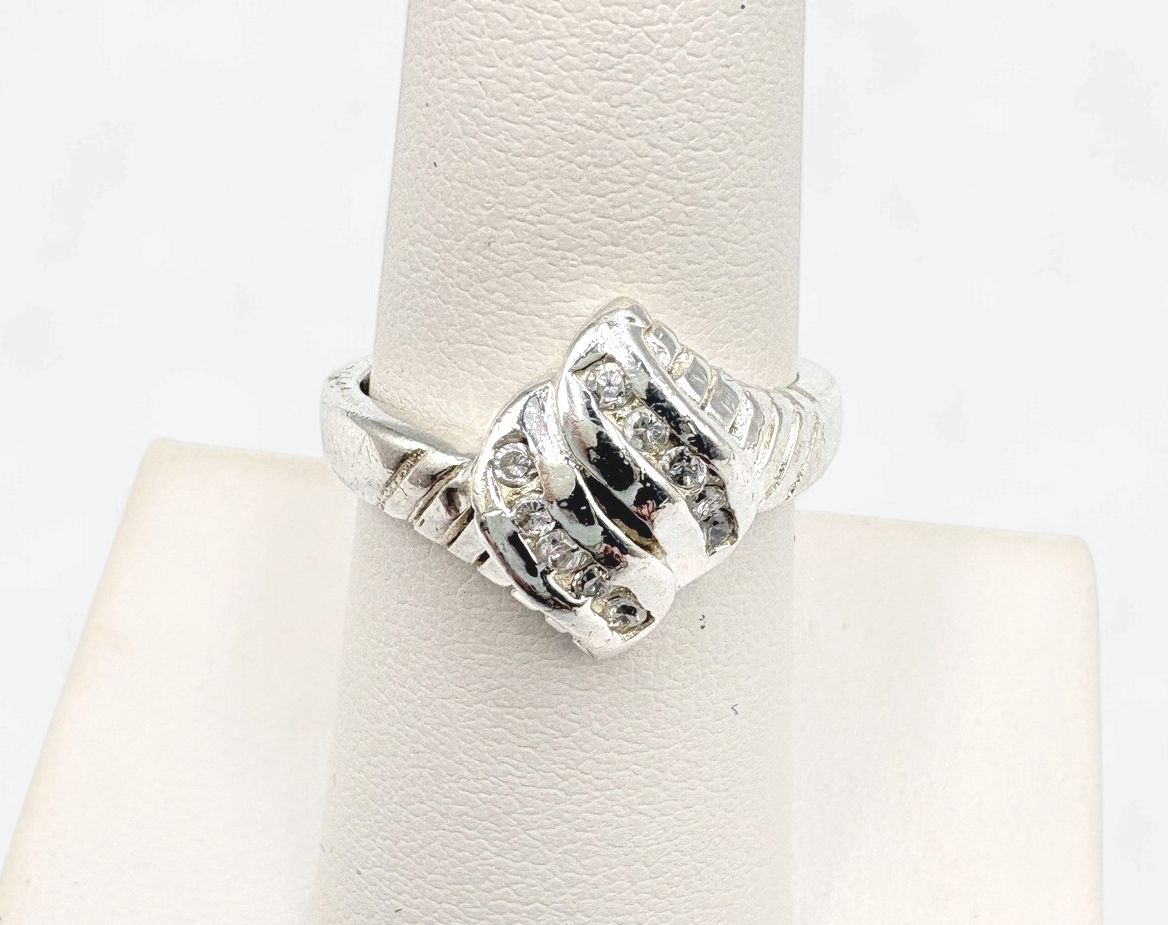STERLING CZ DOUBLE BYPASS RING SIZE 7