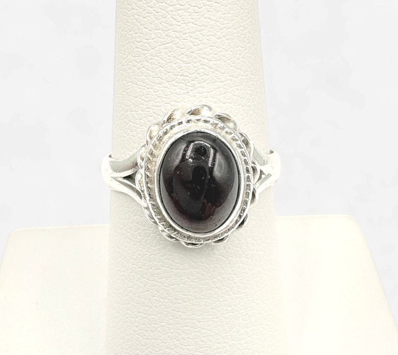 STERLING OVAL PINK TOURMALINE RING SIZE 7