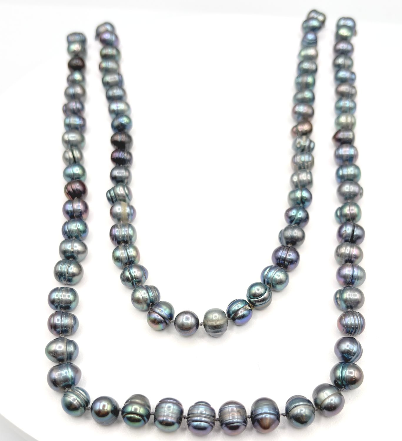 BLACK FRESH WATER PEARL 46" STRAND/8MM