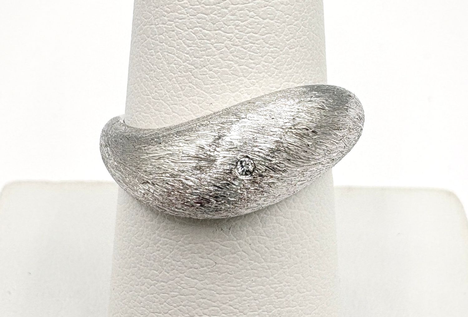 STERLING DIAMOND  BRUSHED ASYMMETRICAL RING SIZE 7