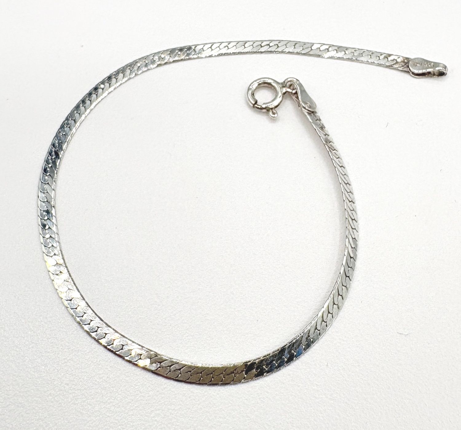 STERLING HERRINGBONE BRACELET  7.5"
