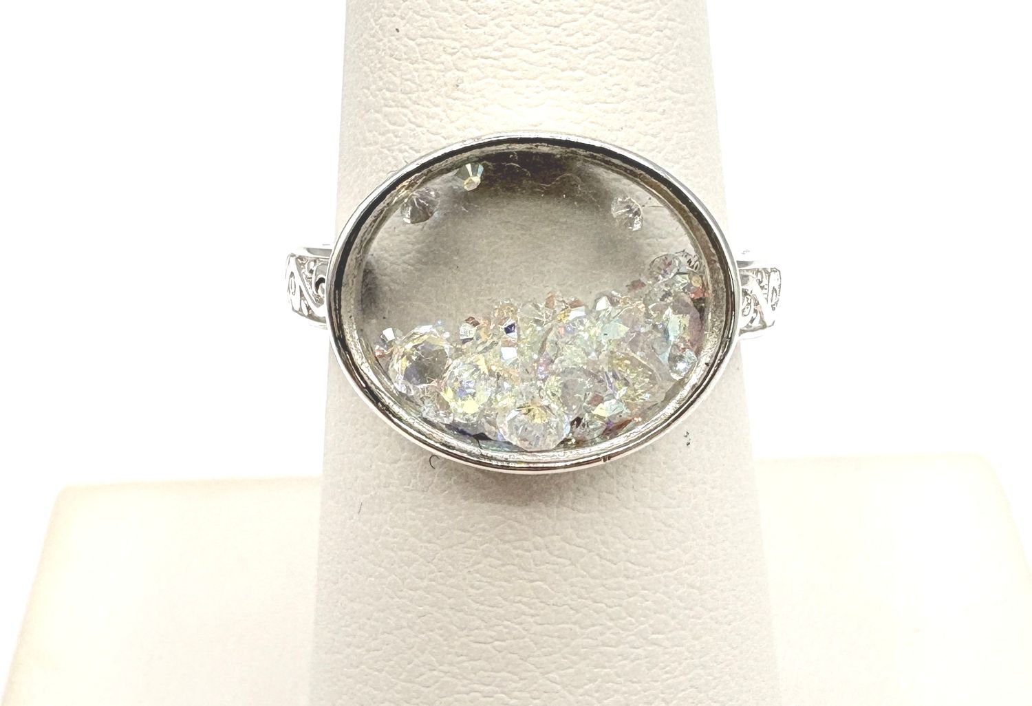 STERLING CLEAR GLASS WITH LOOSE STONE RING SIZE 7