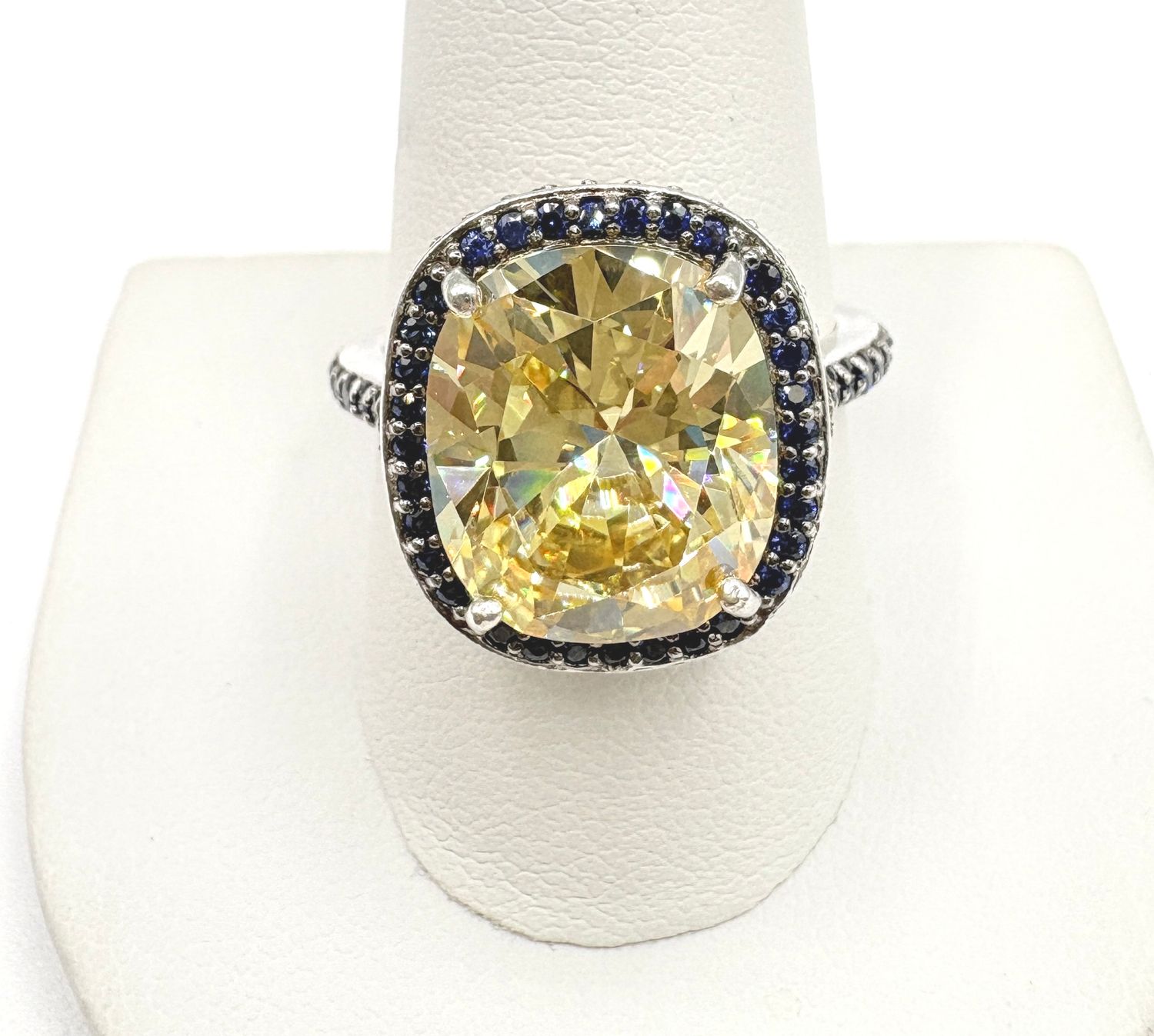STERLING YELLOW CUSHION WITH BLUE STONE HALO RING SIZE 10