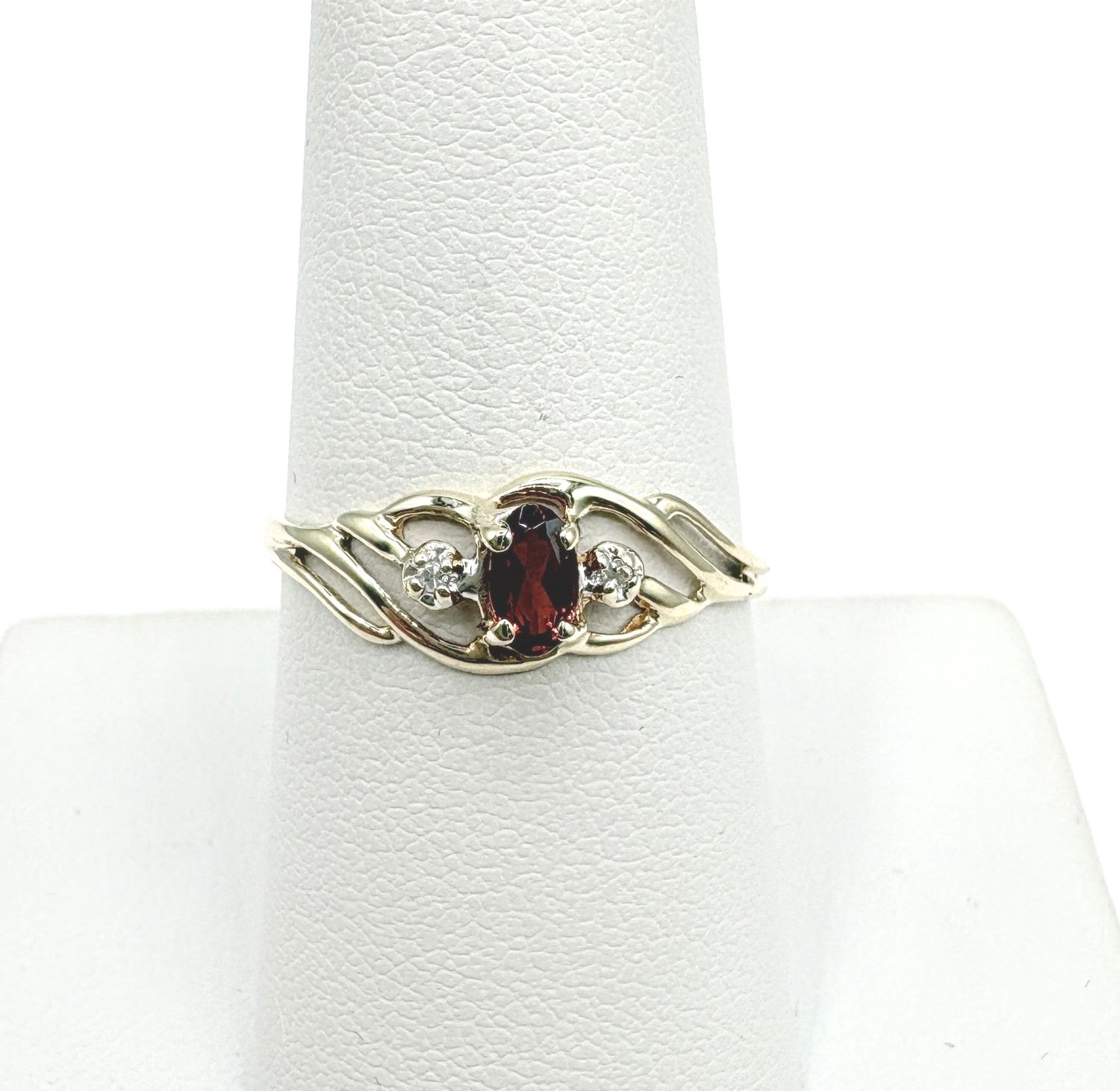 14KY GARNET &amp; DIAMOND ACCENT RING SIZE 8