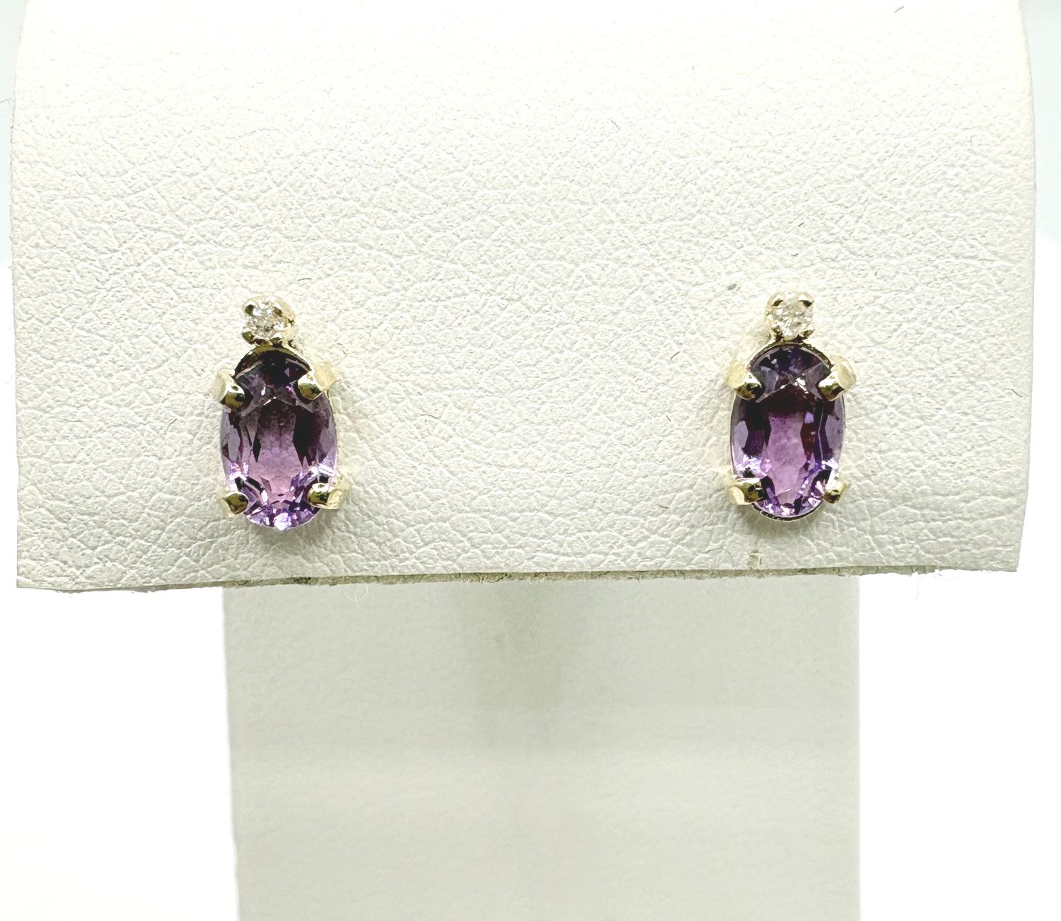 14KY 4X6 OVAL AMETHYST WITH DIAMOND STUD EARRING