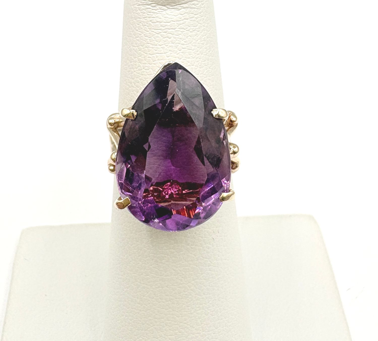 10KY AMETHYST PEAR RING SIZE 5