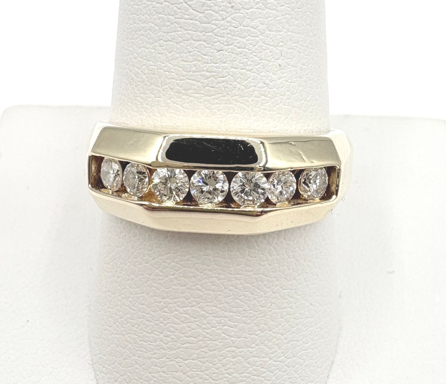 14KY MEN'S DIAMOND CHANNEL SET RING SIZE 10