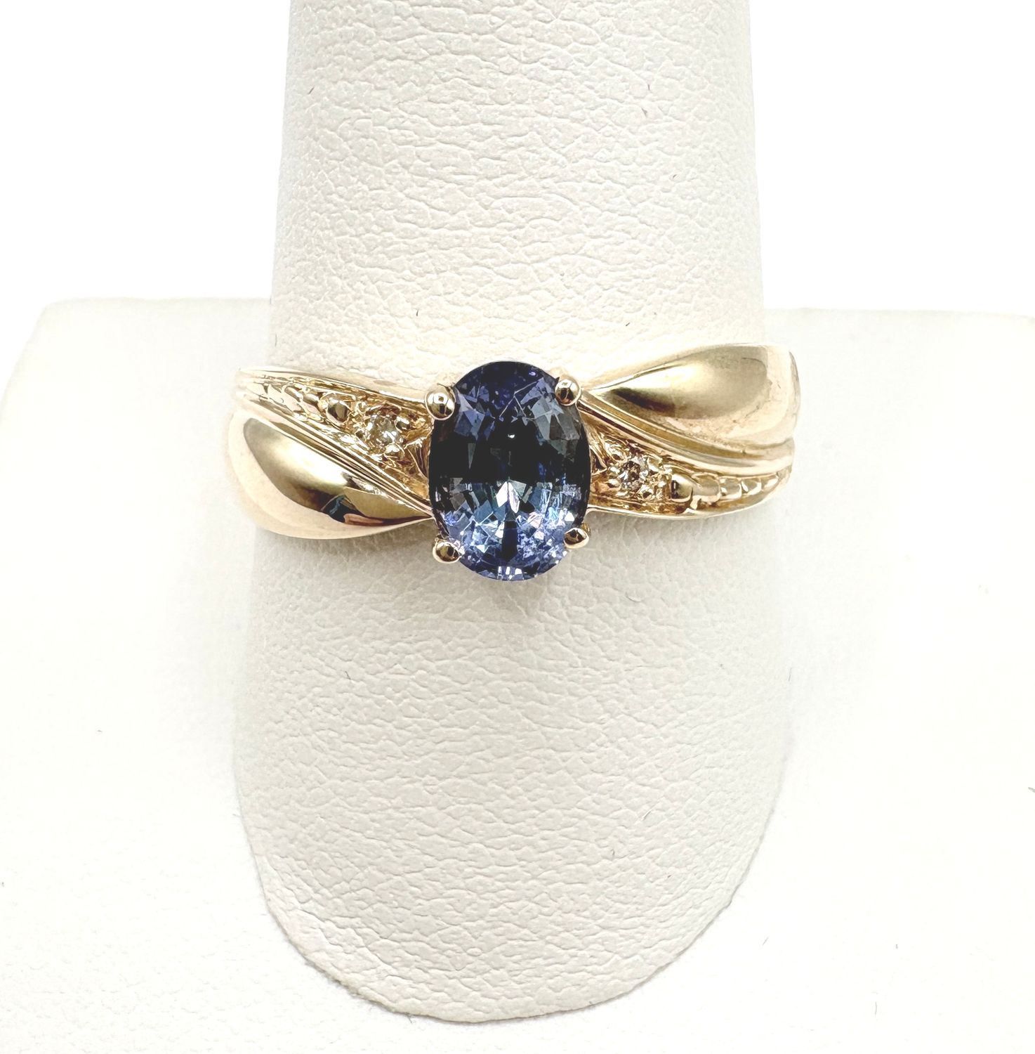 14KY CORNFLOWER BLUE SAPPHIRE RING SIZE 11