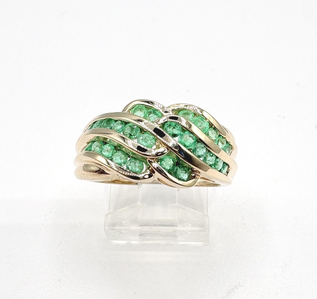 14KY EMERALD COCKTAIL RING SIZE 8