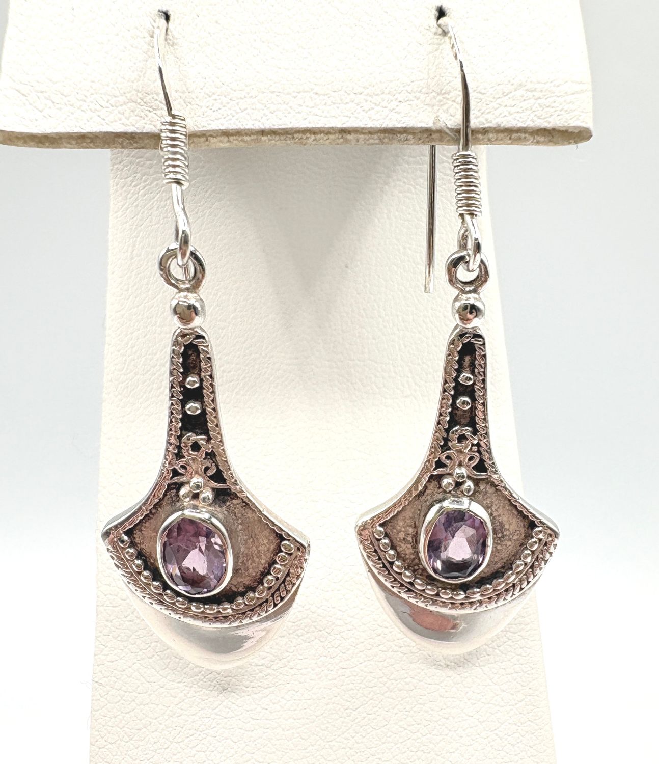 STERLING ARTISAN AMETHYST DANGLE EARRING