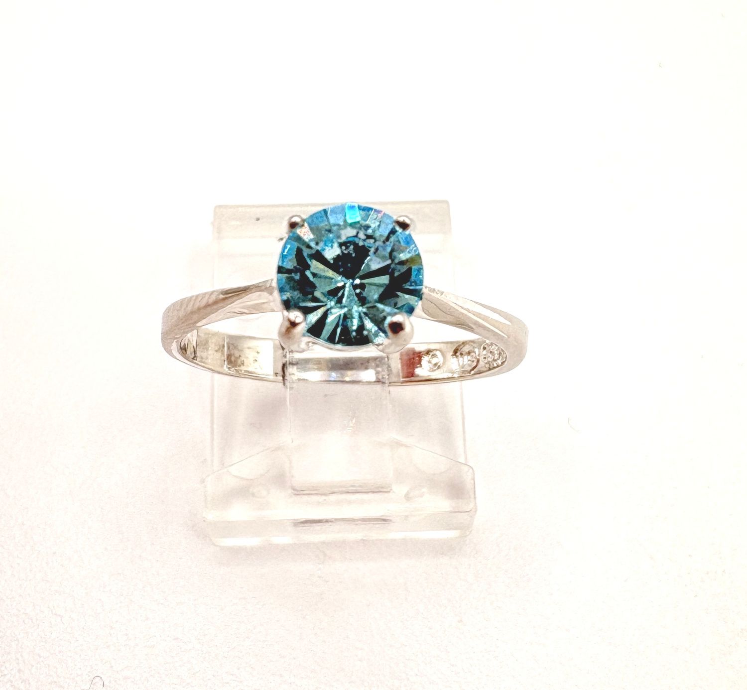 STERLING BLUE CRYSTAL RING SIZE 7