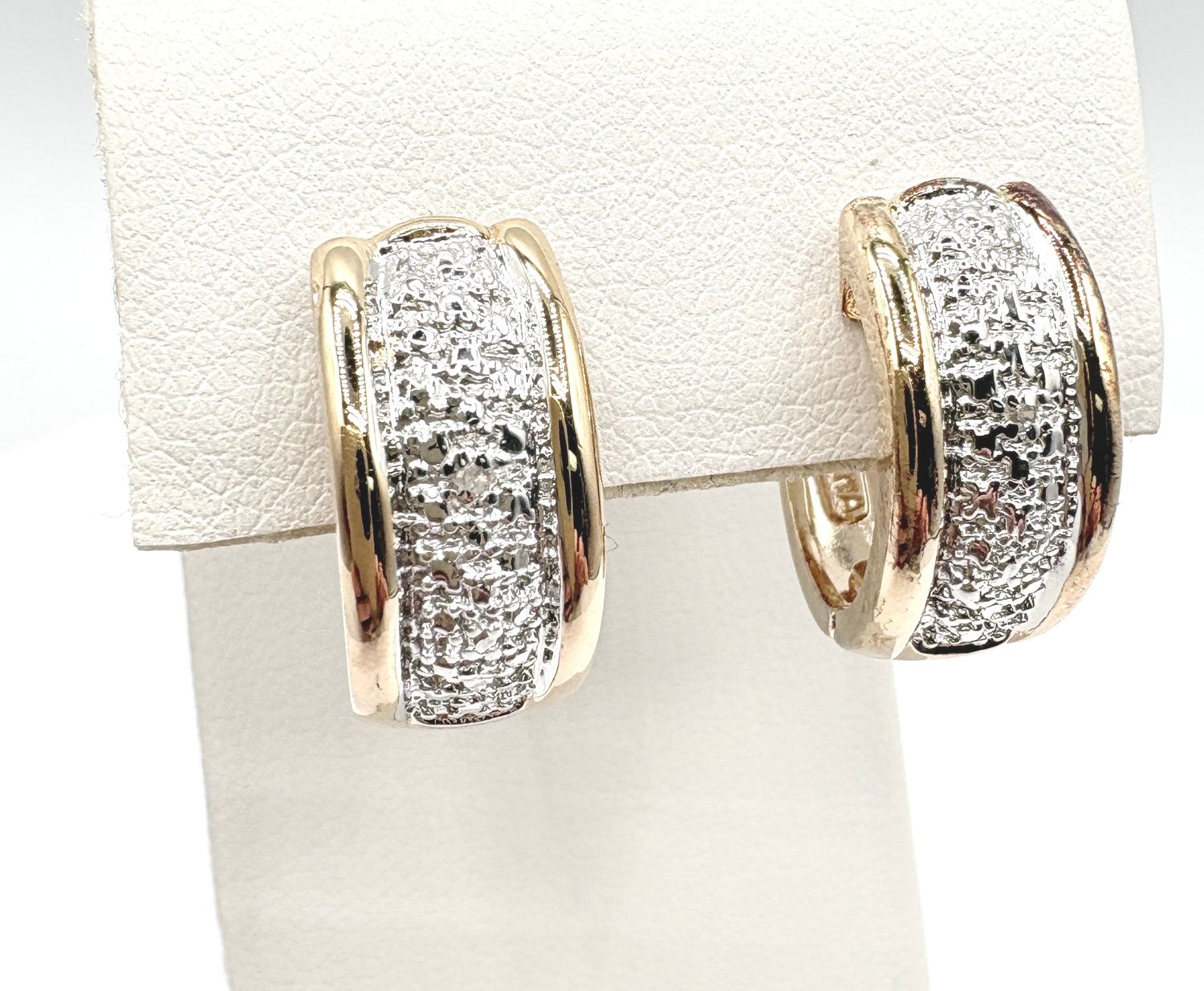 STERLING GOLD PLATED CZ HUGGIE EARRING
