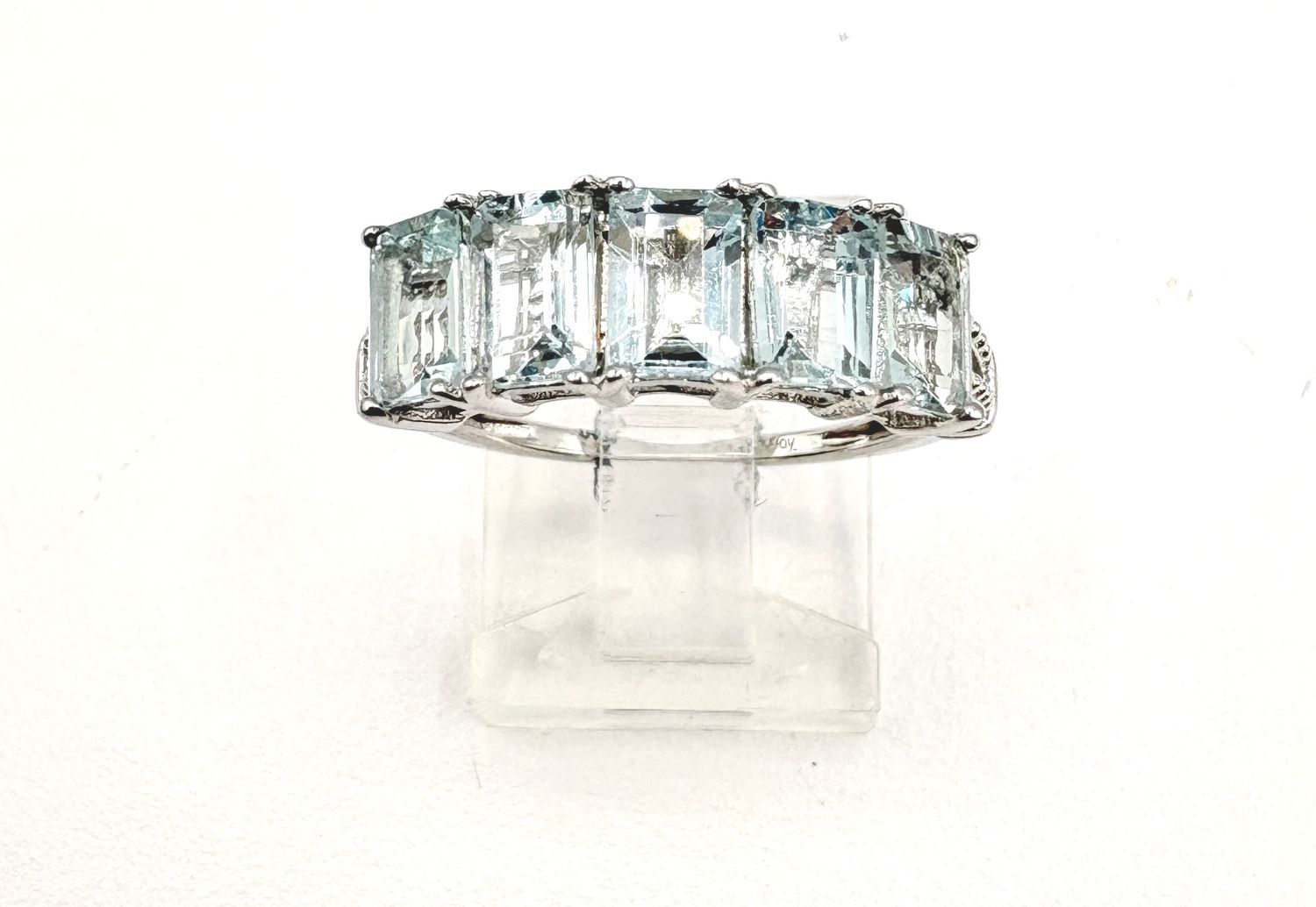 STERLING LIGHT BLUE CRYSTAL RING SIZE 7.5