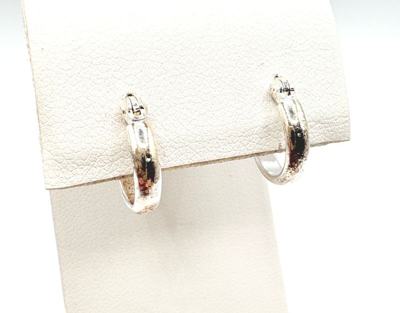 STERLING 3MM  HOOP EARRING