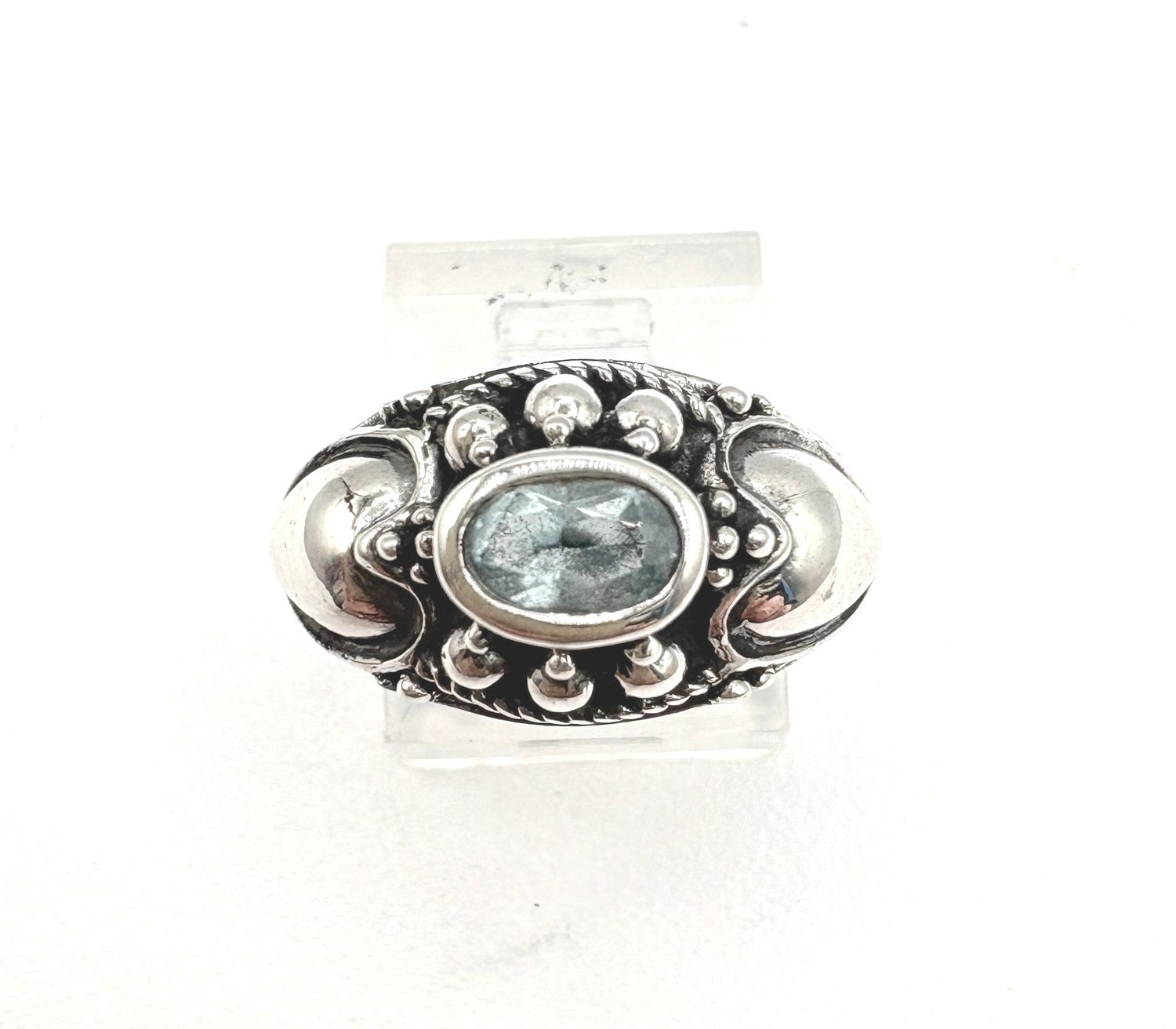 STERLING BLUE TOPAZ WITH HEARTS RING SIZE 7.25