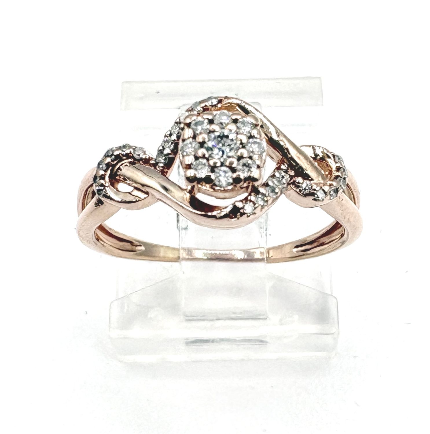 10K ROSE GOLD DIAMOND CLUSTER RING SIZE 5