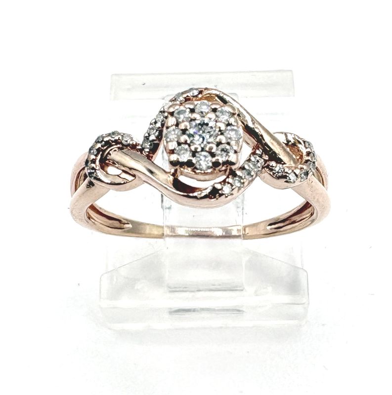 10K ROSE GOLD DIAMOND CLUSTER RING SIZE 5
