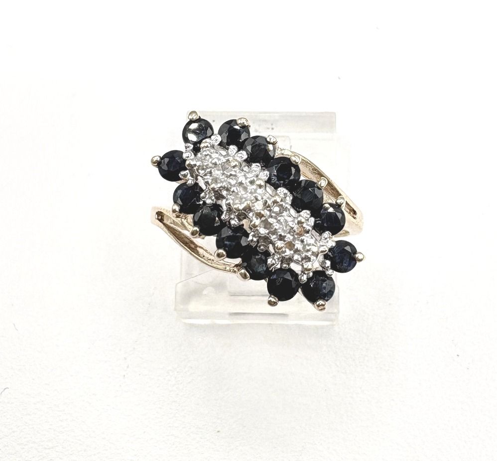 10KY DIAMOND &amp; SAPPHIRE RING SIZE 6