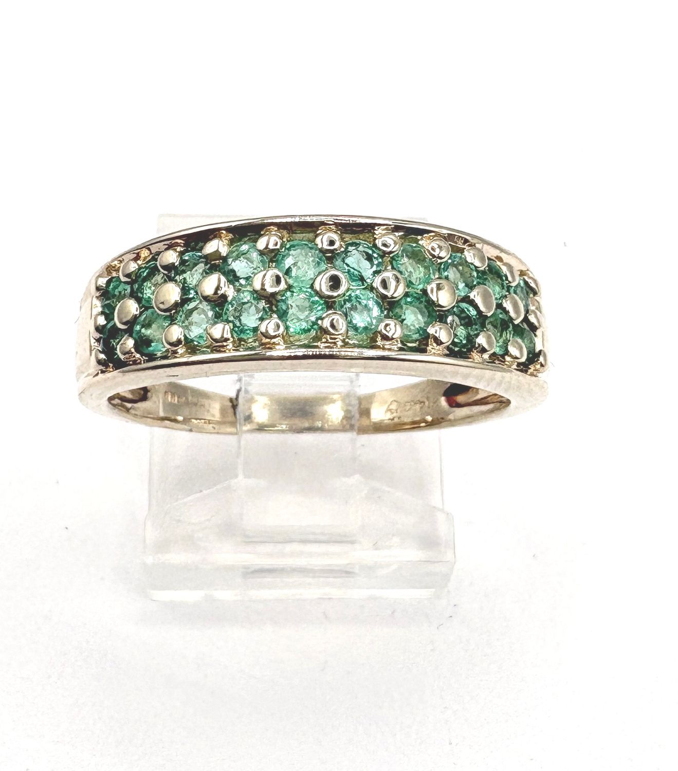 14KY EMERALD ANNIVERSARY BAND SIZE 8.5