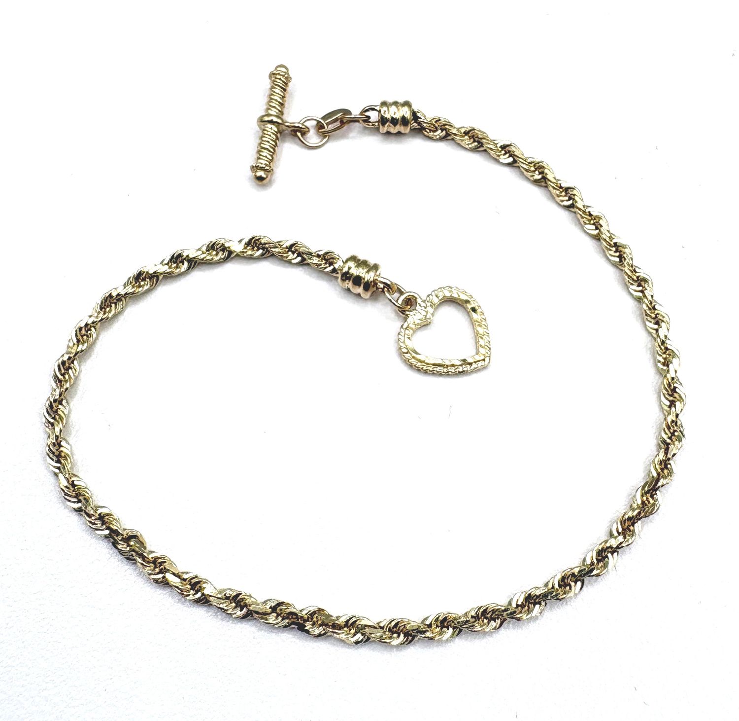 14KY ROPE BRACLELET WITH HEART TOGGLE 7.5"