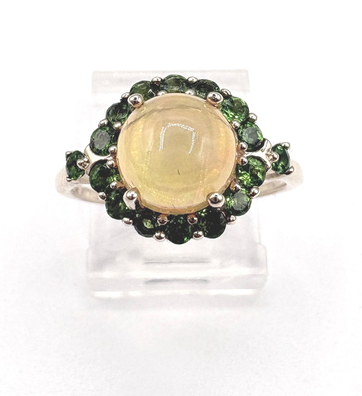 10KY OPAL &amp; CHROME DIOPSIDE HALO RING SIZE 7