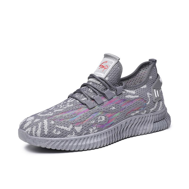 Wholesale Stylish Summer Customized Light Weight Knitted Mens Shoes Sneakers