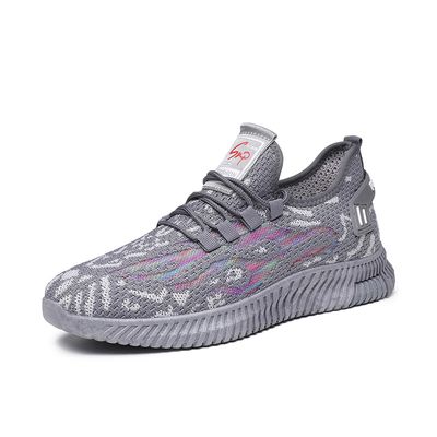 Wholesale Stylish Summer Customized Light Weight Knitted Mens Shoes Sneakers