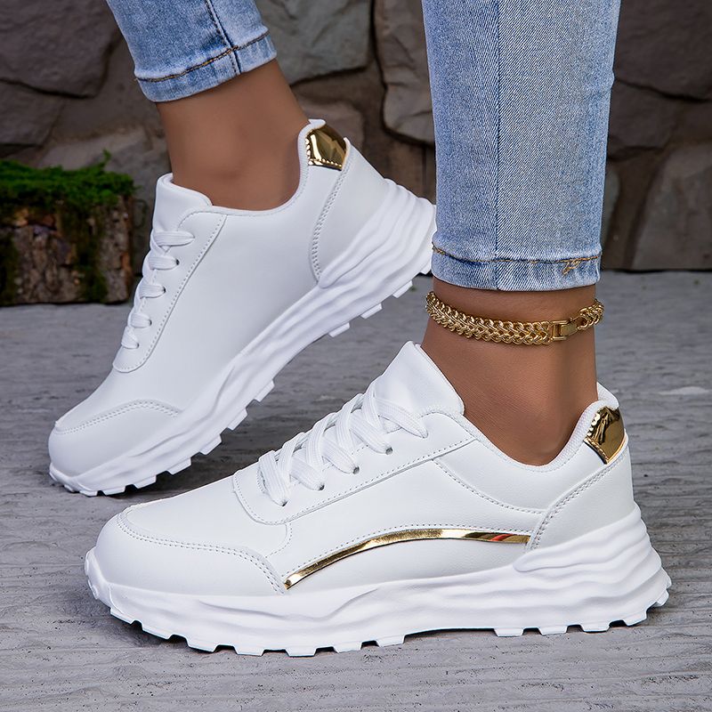 New Arrival Wholesale Student&#39;s Casual Walking White Platform Shoes Thick Bottom Increase Shoes for Women New Style 2025