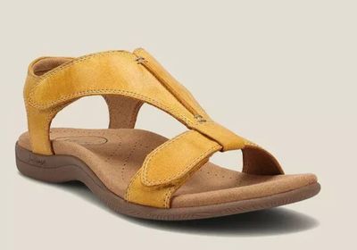 Liu Ming 2024 New Arrival Casual Women's PU Leather Beach Wedge Sandals Solid Color Summer Platform Fashion Comfortable Liu Ming 2024 New Arrival Casual Women's PU Leather Beach Wedge Sandals Solid Color Summer Platform Fashion Comfortable