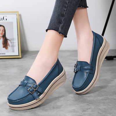 Nouveaux mocassins en cuir véritable pour femmes, chaussures plates à enfiler, automne-été, respirantes, légères et antidérapantes, pointures 35 à 42