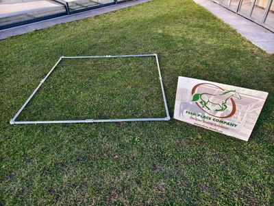 Original HORSEFEED BOX - Rahmen für Futtersparnetz 1,5m x 1,5m