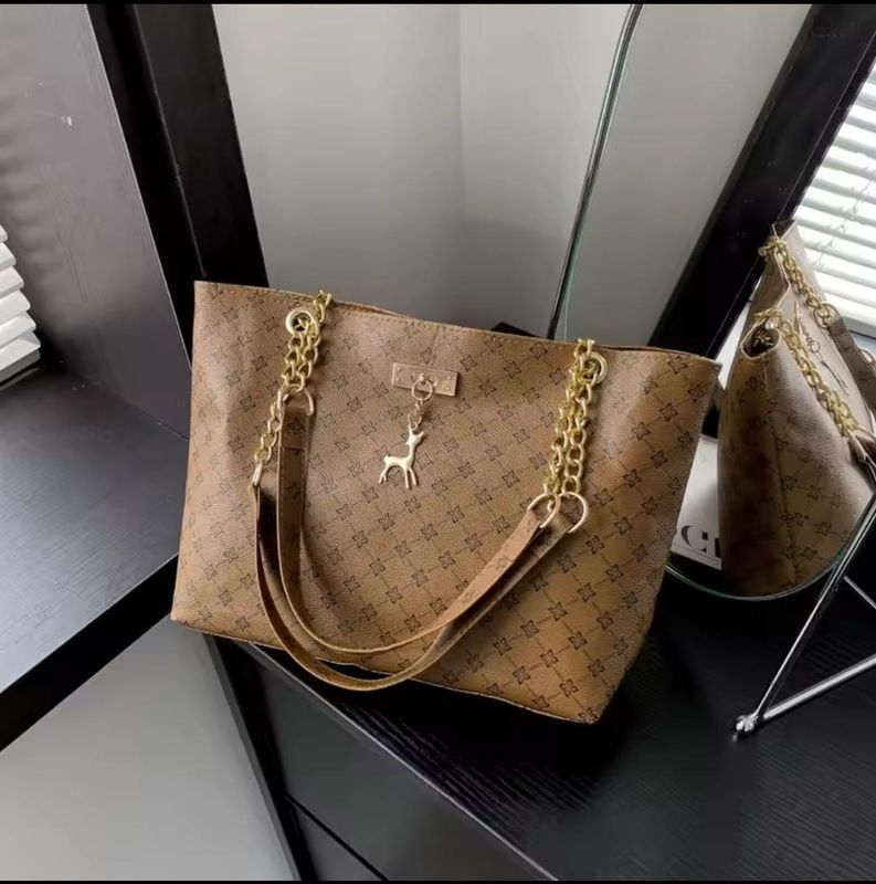 Luxuriöse - Damen - Schultertasche, Elegant und Vielseitig