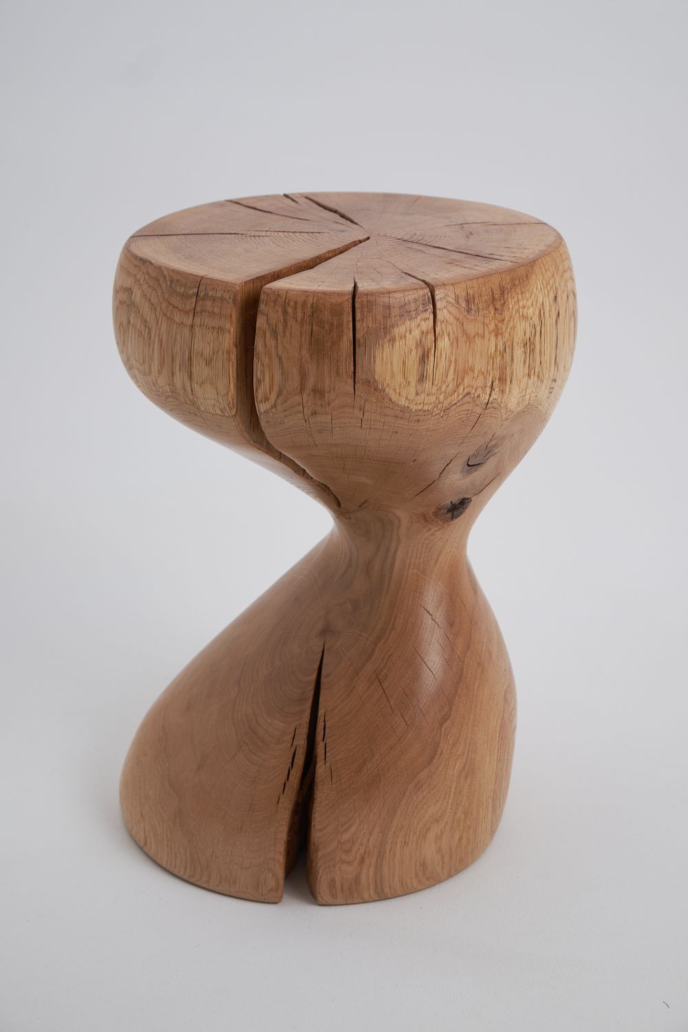 Leszy, Hourglass Oak Side Table Leszy, Hourglass Oak Side Table