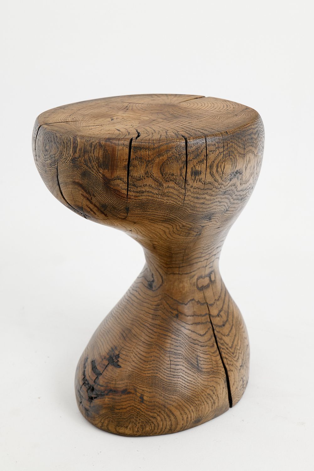 Leszy, Sculptural Side Table Carved in Solid Wood Leszy, Sculptural Side Table Carved in Solid Wood