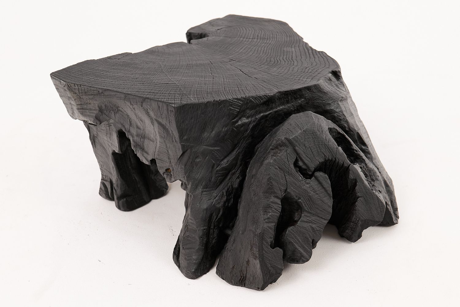 Jownik, Charred Sculptural Table – Organic Form with Rooted Energy Jownik, Charred Sculptural Table – Organic Form with Rooted Energy