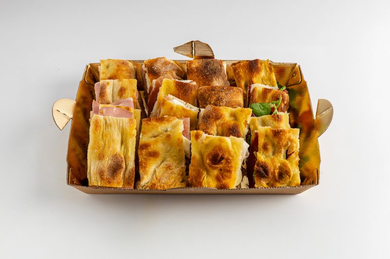 BOX PIZZA FARCITA | 15pz