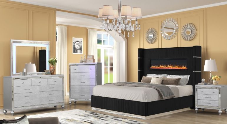Lizelle Queen 5 Pc Bedroom Set in Black