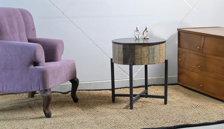 T1216E Storage End Table Rustic Vintage
