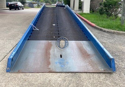 Bluff All Steel Mobile Yard Ramp in Texas, 20K Capacity, 84 Bluff All Steel Mobile Yard Ramp in Texas, 20K Capacity, 84