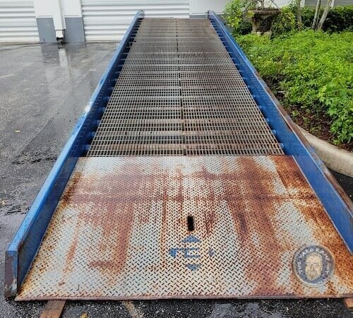 Bluff Used Mobile Yard Ramp in Florida, 16K Capacity, 84" Width, 36' Length